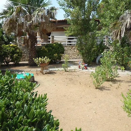 Alba & Azzurra Villa *